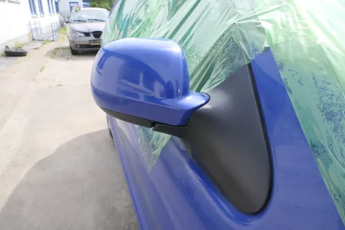 VW Polo 6N2 manueller Spiegel Außenspiegel rechts außen blau LA5C