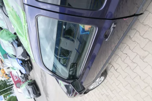 VW Golf 3 Tür vorne links Fahrertür 2/3-Türer blau LC5L (169369)