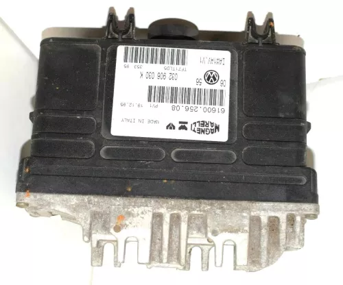 VW Golf 3 1H Steuergerät 1,6l 555kw 75PS AEE Motor 032906030AA