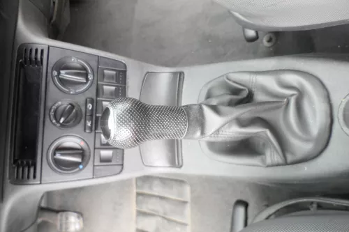 VW Lupo Polo 6N2 Schaltknauf Schaltsack Schaltung Schaltknüppel schwarz  (169462)