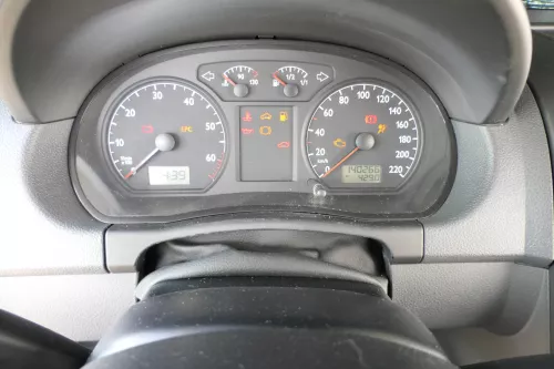 VW Polo 9N Tacho Tachometer Kombiinstrument 140.000km 6Q0920800P 1,2 47kw 40kw (169712)