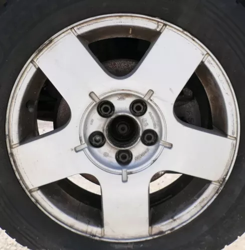 1x Felge Alufelge original VW Golf 4 Bora 6jx15H2 ET38 1J0601025B 195/65 R15  1