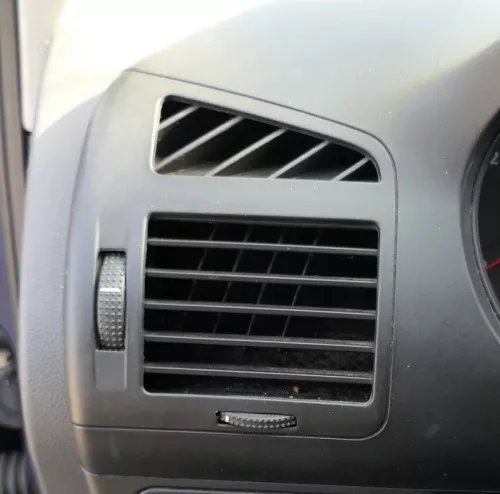 Seat Ibiza Corboda 6K Var Mittelkonsole Verkleidung Lüftungsdüse Abdeckung links