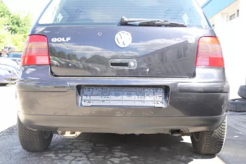 VW Golf 4 Limousine Stoßstange hinten Heckstoßstange Stoßfänger schwarz LC9Z (170141)