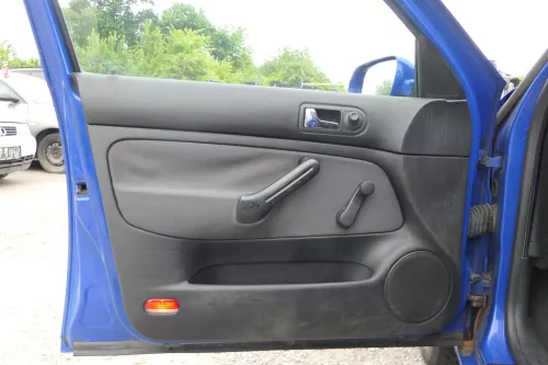 4x VW Golf 4 Limousine Türverkleidung Verkleidung Tür vorne hinten links rechts 