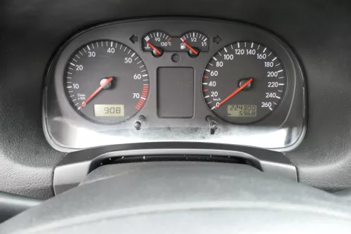 VW Golf 4 Tacho Tachometer Kombiinstrument 224.000km 1J0919861D 1,6-2,8