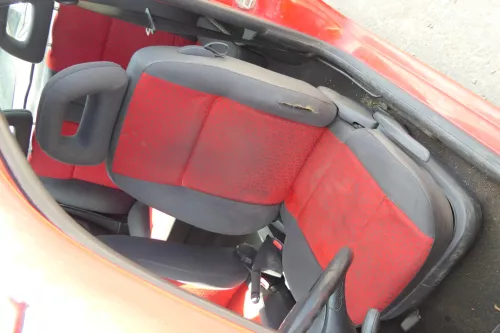 Seat Arosa VW Lupo Sitz vorn links Fahrersitz Höhenverstellung höhenverste rot (170474)