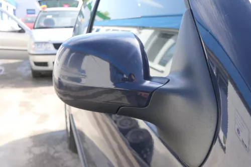 VW Golf 4 Bora manueller Spiegel vorne rechts Außenspiegel blau LA5G