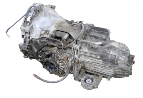 Audi 80 100 200 Getriebe Schaltgetriebe AXG ca. 200.000km 2,3 5-Gang Schaltung (170642)
