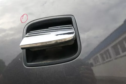 Seat Altea 5P Leon 1P Griff Heckkklappe Heckklappengriff Öffner Taster Schalter (170690)