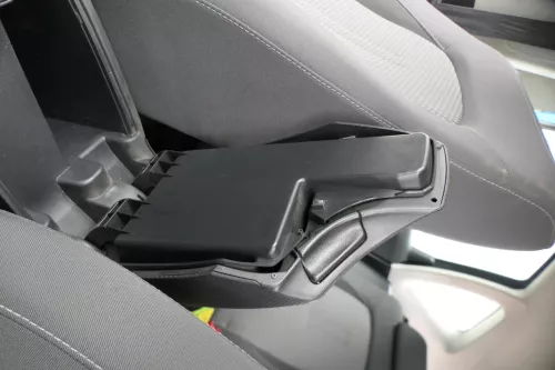Seat Altea 5P XL Mittelarmlehne Armlehne Lehne Mitte Original + Halter schwarz (170716)
