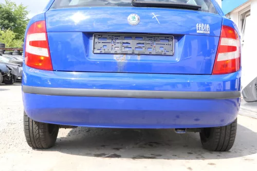 Skoda Fabia 6Y Schrägheck Stoßstange hinten Heckstoßstange blau LF5K