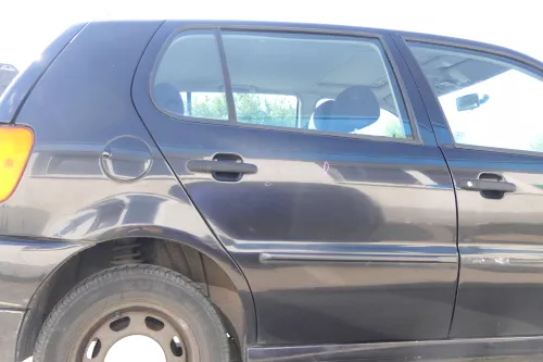 VW Polo 6N 6N2 Tür hinten rechts schwarz LC9Z 4/5-Türer (170766)