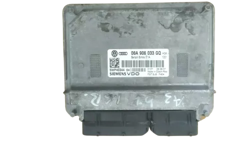 Audi A3 8P Steuergerät Motor 06A906033GQ BSE 1,6 75kw 101PS (170816)