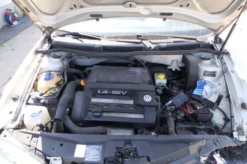 VW Golf 4 Bora Leon Motor 1,4 16V AXP / APE 55kw 75PS - 173.000km (170830)