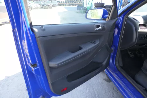 1 x Skoda Fabia 6Y Türverkleidung Verkleidung Tür vorn vorne links schwarz anth (170910)
