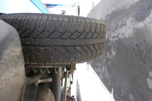 4x Polo 6R 9N Ibiza Felgen 185/60 R14 T Winterreifen M+S 6jx15 ET38 Reifen 4-6mm (170923)