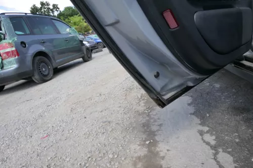 Audi A6 4B C5 Tür Türblatt hinten links grau silber LY7M nur Türblatt (170932)