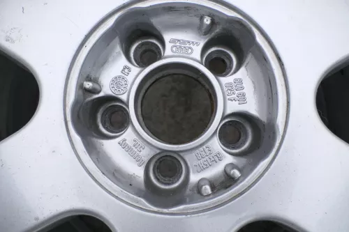 1x Felge Alufelge original Audi A3 8L 6jx15H2 ET38 8L0601025F 8L0 601 025 F  7mm (171110)