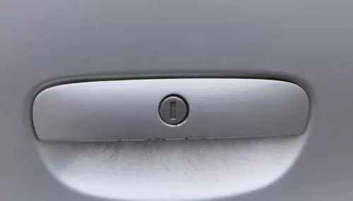 VW Polo 9N 9N3 Griff Heckkklappe Heckklappengriff silber grau LA7R (171156)