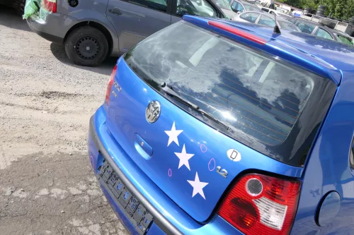 VW Polo 9N3 9N Heckklappe Kofferraumklappe Klappe blau LA5M - Scheibe  (171203)