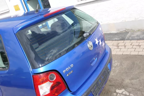 VW Polo 9N3 9N Heckklappe Kofferraumklappe Klappe blau LA5M - Scheibe  (171203)