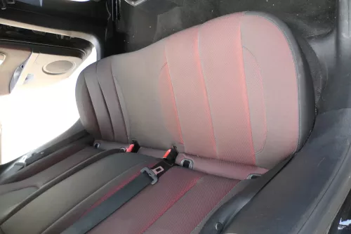 Seat Leon 1P Sitz Sitze hinten Rückbank Rücksitzbank 3 Punkt Lehne schwarz rot (171347)