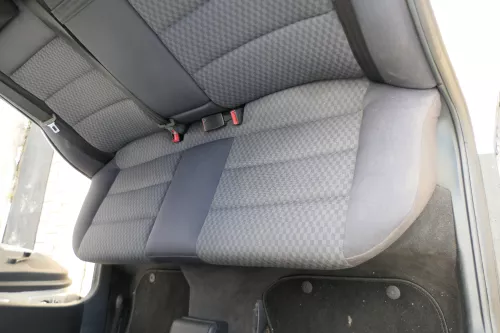 Audi A4 B5 Kombi Avant Rückbank Rücksitzbank Sitz Rücksitz 3 Punkt Gurt  (171464)