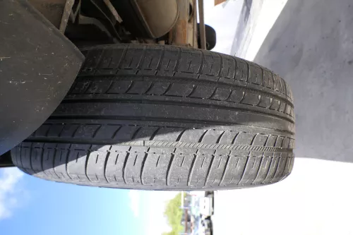 4x A4 B5 A6 4B Alufelgen 205/55 R16 91V Sommerreifen Reifen KBA 44409 AEZ 3-5mm (171472)