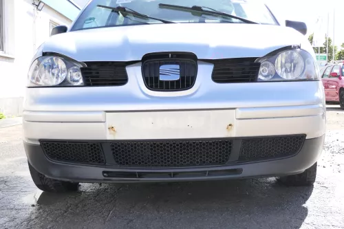 Seat Arosa 6H Stoßstange Frontstoßstange vorne grau silber LS7N Facelift + Grill