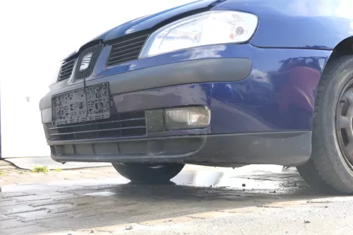 Seat Ibiza 6K Stoßstange Frontstoßstange vorne blau LB5N Facelift ab1999 Grill (171605)