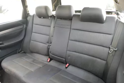 Audi A4 B5 Kombi Avant Rückbank Rücksitzbank Sitz Rücksitz 3 Punkt Gurt Kopfstüt