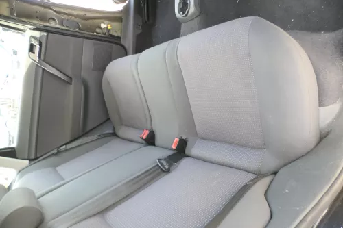 VW Polo 9N 9N3 Sitz Rückbank Sitzfläche Sitze 3 Punkt Gurt hinten mit Kopfstütze (171833)