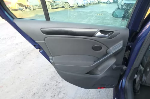 VW Golf 6 5K Türverkleidung Verkleidung Tür vorne +hinten 4-Türer  (171898)