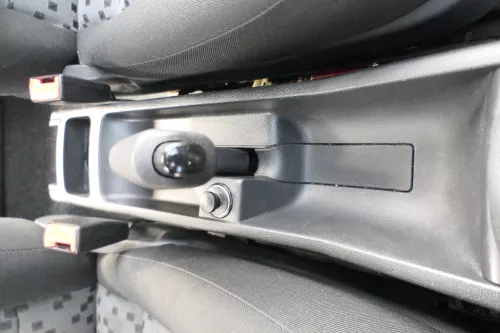 Skoda Fabia 6Y Mittelkonsole Mitteltunnel um Schaltung 6Y0863242  47H  onyx (171960)