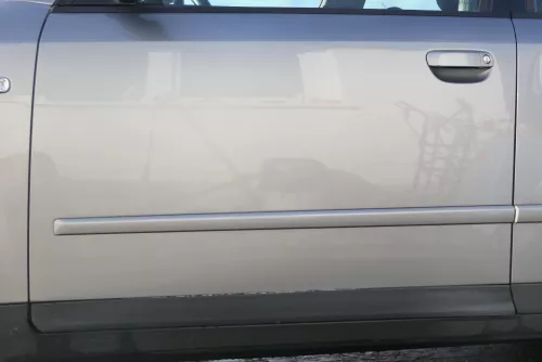 Audi A4 B6 8E nur Türblatt Tür vorne links Fahrertür grau LY7Q Kombi+Limo (172048)
