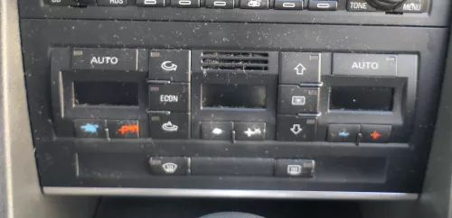 Audi A4 8E B7 Steuergerät Klimaanlage Klimabedienteil 8E0820043AE keineSitzheiz (172076)