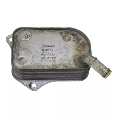 Audi A6 4F A4 8E B7 06B117021 Ölkühler Kühler Öl 2,0 ALT