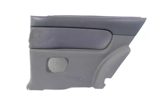 1x Audi A3 8L Seitenverkleidung Seite Verkleidung Tür rechts hinten 2/3-Türer (172151)