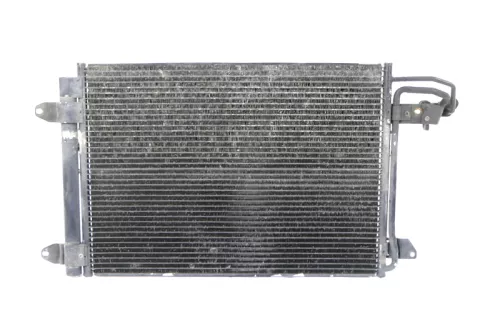 VW Touran Eos Golf 5 Kühler Klima Klimakühler Kondensator 1K0820411H (172157)