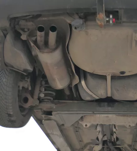 Passat 3B 3BG Auspuff Endschalldämpfer + Mittelschalldämpf hinten 2,0 AZM ALT AW (172483)