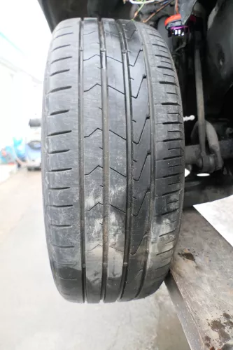 VW Polo 9N 6R Felgen Reifen 195/55 R15 85H Sommerreifen ca. 4-6mm  (172664)
