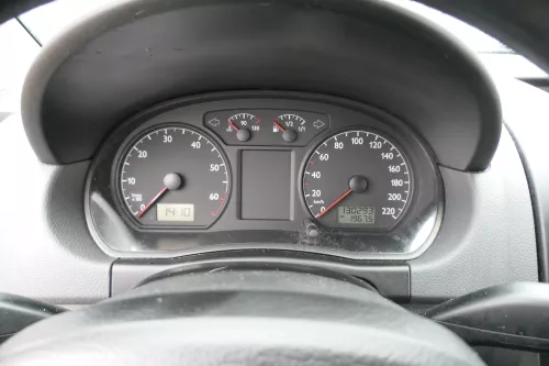 VW Polo 9N Tacho Tachometer Kombiinstrument 130.000km 6Q0920800P 1,2 47kw 40kw (172688)