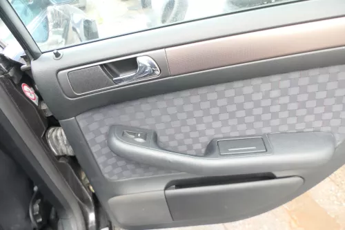 4x A6 4B Türverkleidung Verkleidung Tür vorne hinte links rechts onyx (172697)