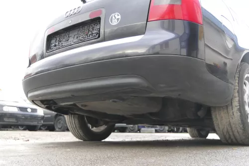 Audi A6 4B Kombi Avant Stoßstange hinten Heckstoßstange lila blau LZ4V (172700)