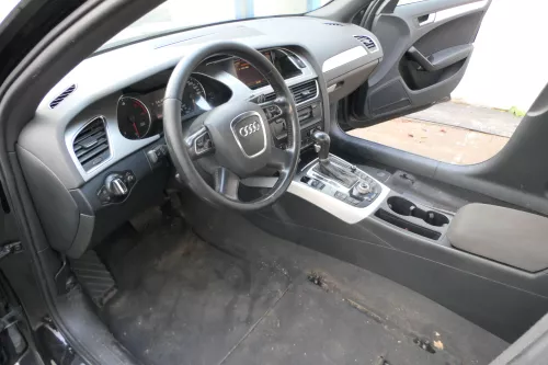 4x Audi A4 8K Fußmatten Fußmatte vorne rechts links hinten (172811)