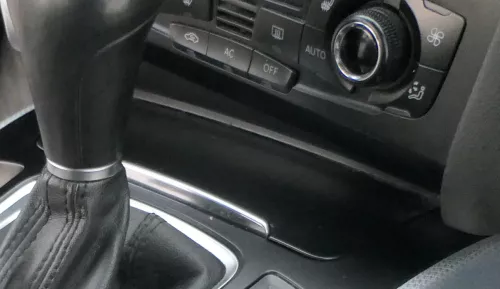 Audi A4 8K Aschenbecher vorne 8K0857951C V10 schwarz (172820)