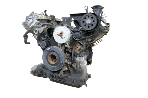 A4 8K B8 A5 8T Motor 2,7 TDI CGKA CGKB OHNE ANBAUTEILE- 189.000km  Automatik (172871)