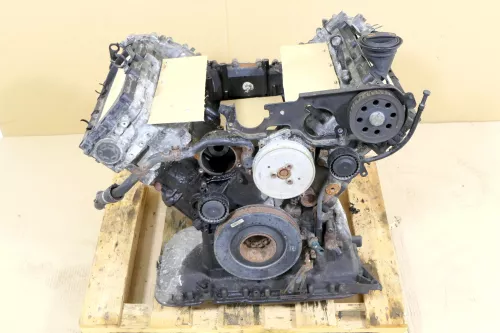 A4 8K B8 A5 8T Motor 2,7 TDI CGKA CGKB OHNE ANBAUTEILE- 189.000km  Automatik (172871)