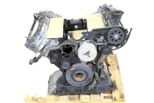 A4 8K B8 A5 8T Motor 2,7 TDI CGKA CGKB OHNE ANBAUTEILE- 189.000km  Automatik (172871)